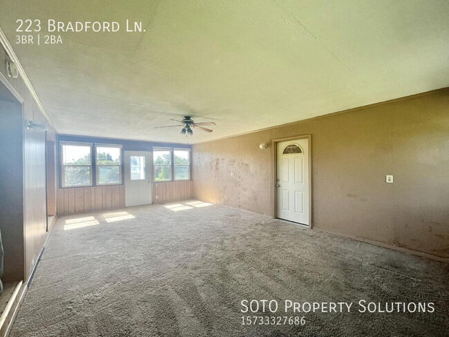 Building Photo - 223 Bradford Ln