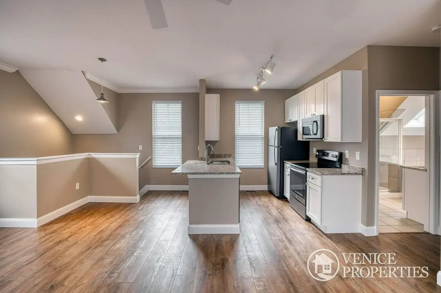 Living Room/Kitchenette - 1493 Chambers Rd