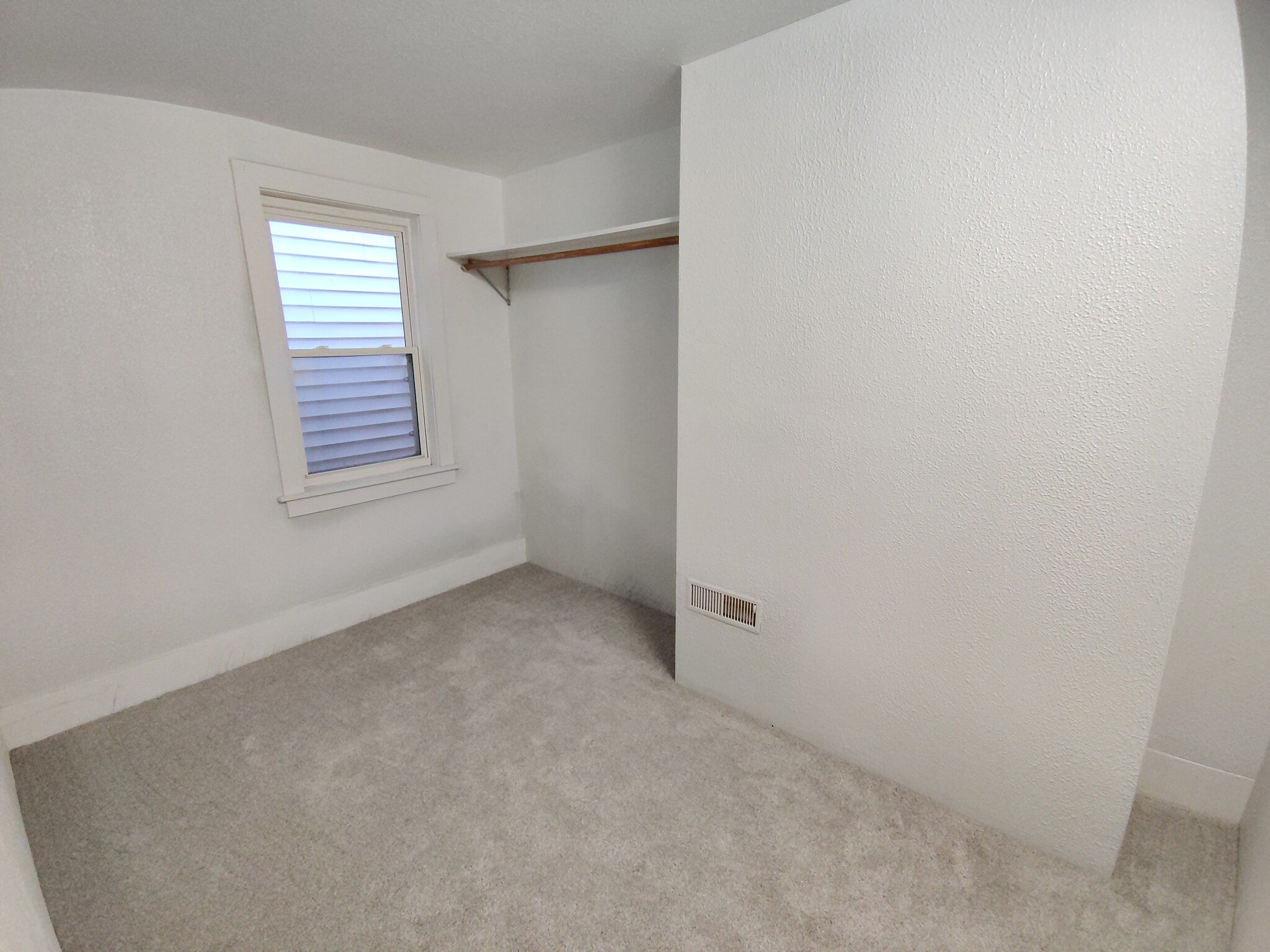 Building Photo - 6 S German St