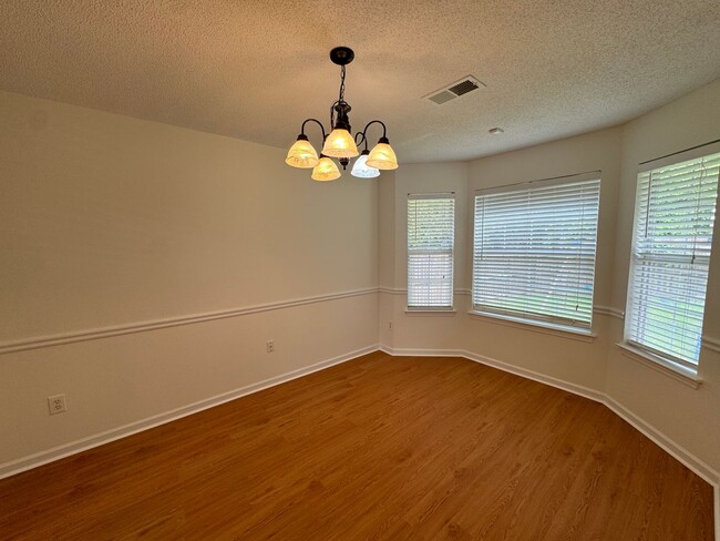 Building Photo - 6718 Pole Creek Dr