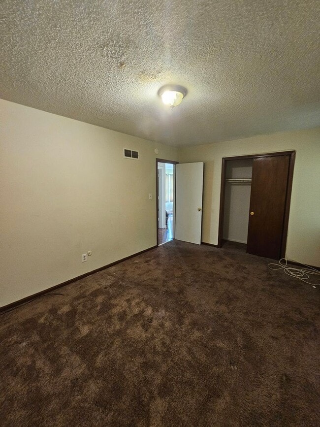 Building Photo - 3212 N 68th St