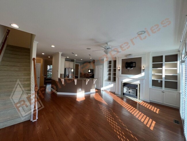 Building Photo - Fresh Paint, New Carpet - Elegant 3 Story ...