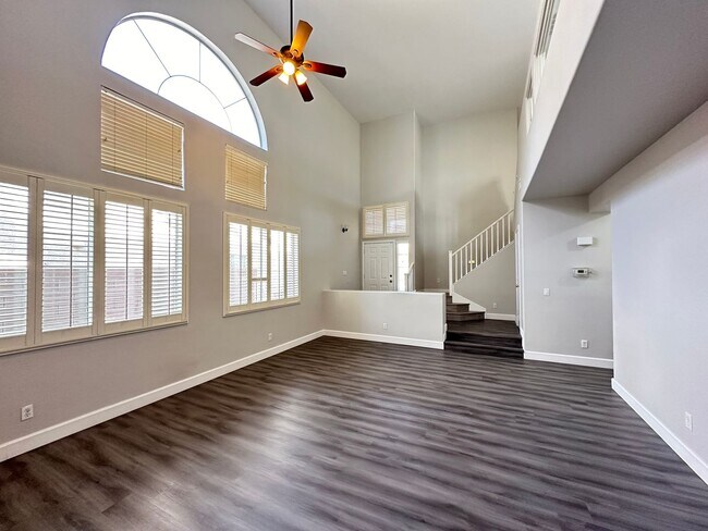 Building Photo - HEATHERWOOD