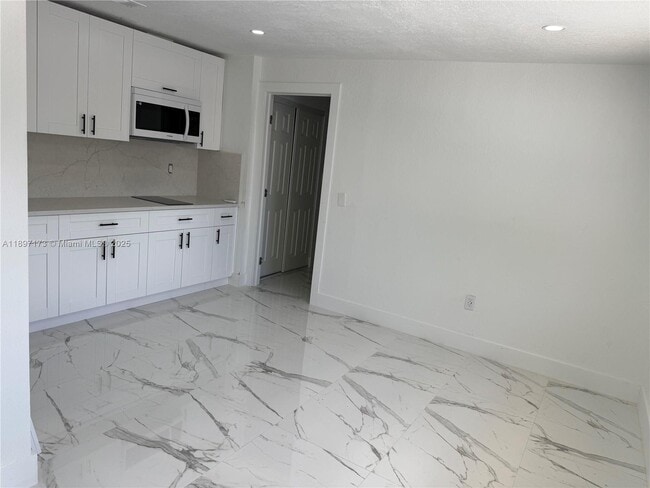 Building Photo - 9824 SW 26th Terrace