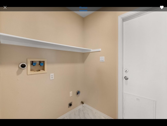 Building Photo - 6232 Prairie Sage Dr NW