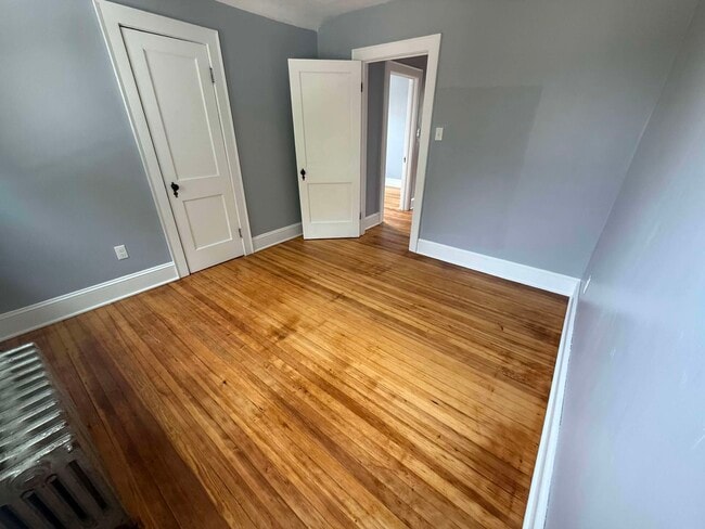 Building Photo - 47 May St