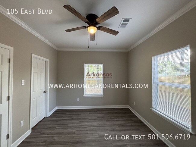 Building Photo - 105 East Blvd