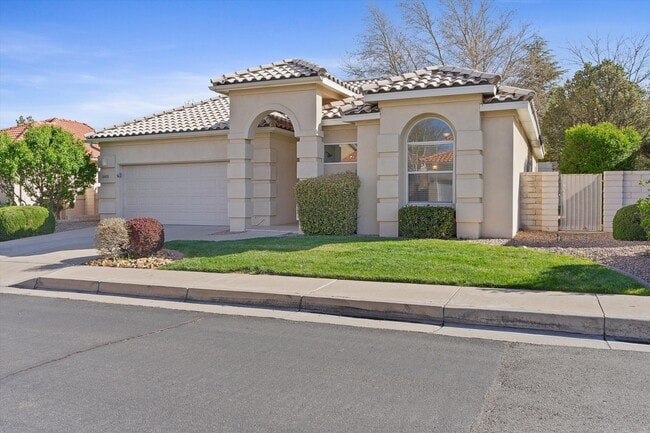 Building Photo - 11421 Desert Classic Ln NE