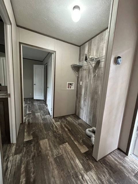 Building Photo - 2405 FL-60