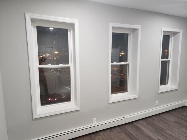 Building Photo - 281 Communipaw Ave