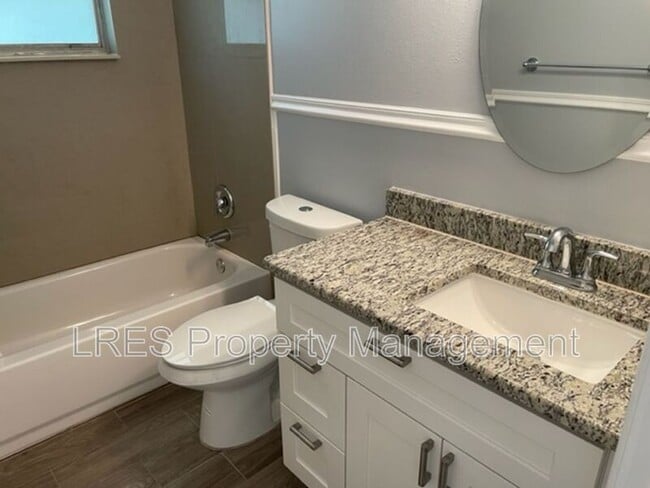 Building Photo - 7116 Nathan Ct