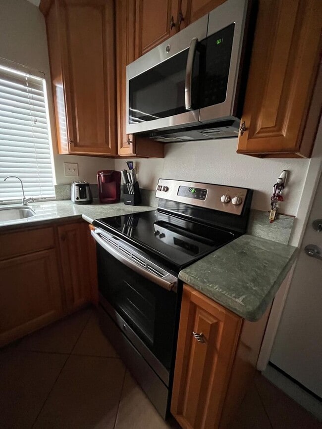 Building Photo - House for Rent Minutes from Mexico Border