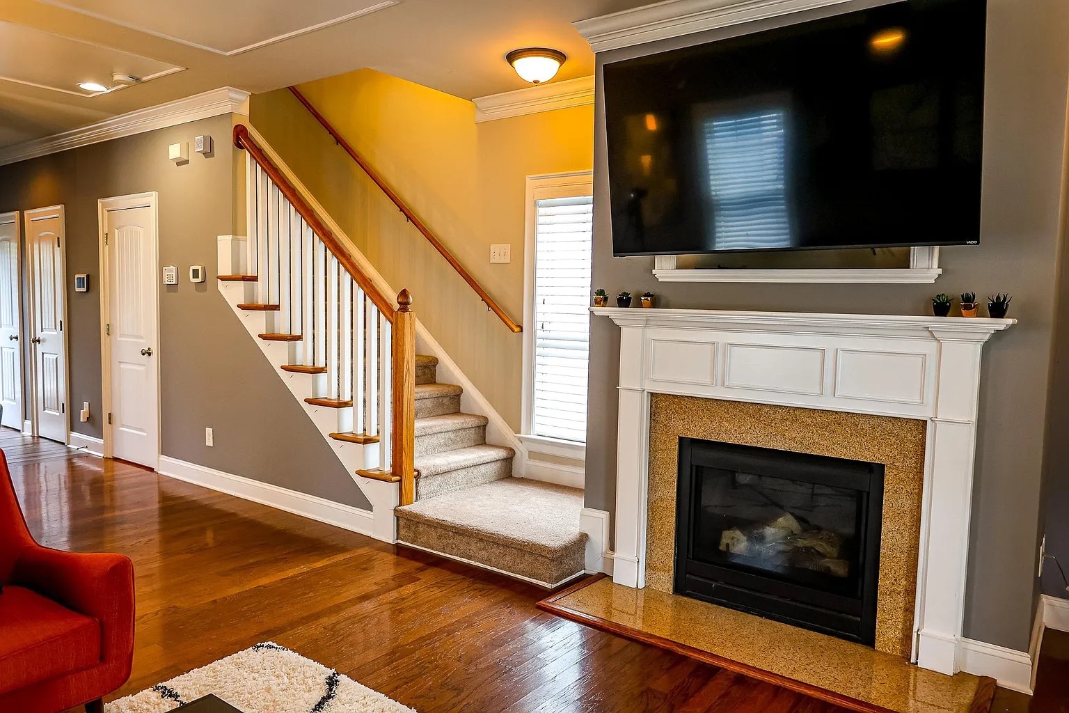 Building Photo - Room in House on ACC Blvd