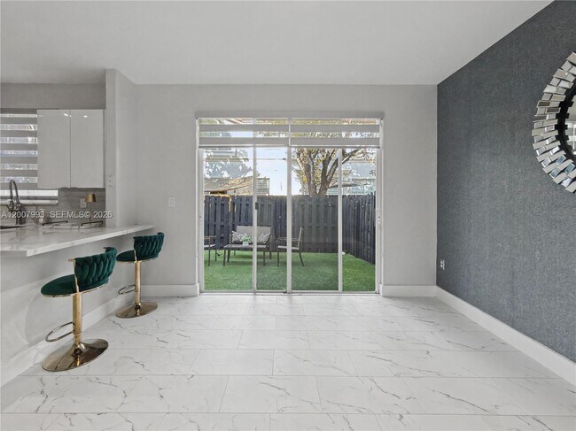 Building Photo - 7876 NW 109th Path