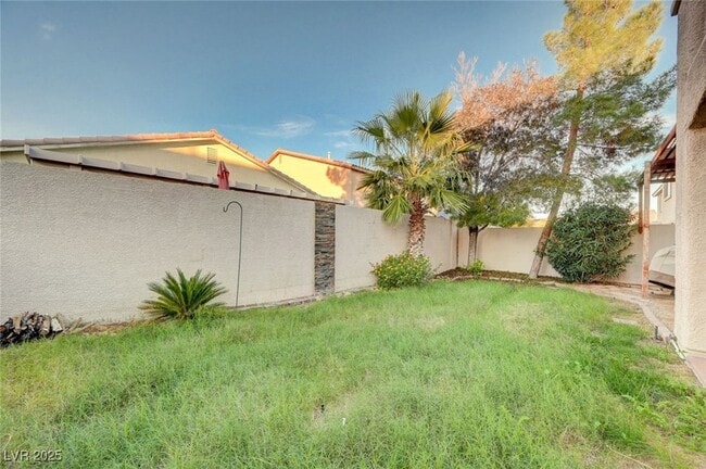 Building Photo - 4328 Desert Home Ave