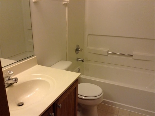 Building Photo - 233 E Cobbler Ct