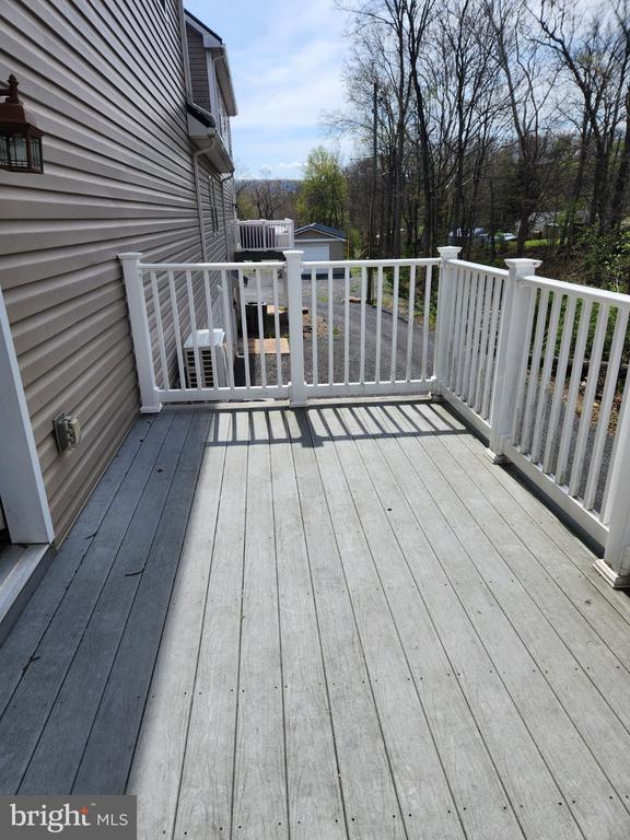 Building Photo - 28 Holler Rd