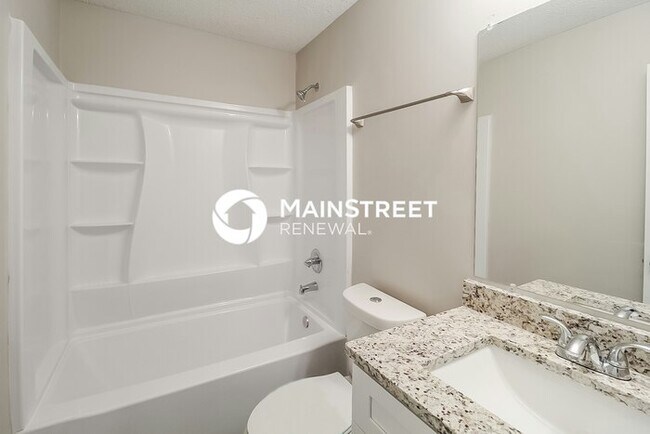 Building Photo - 4 Bedroom Pet-Friendly Home in DECATUR, GA with Main Street Renewal