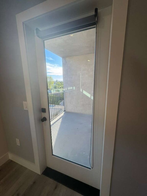 Building Photo - 5923 Laurel Canyon Blvd