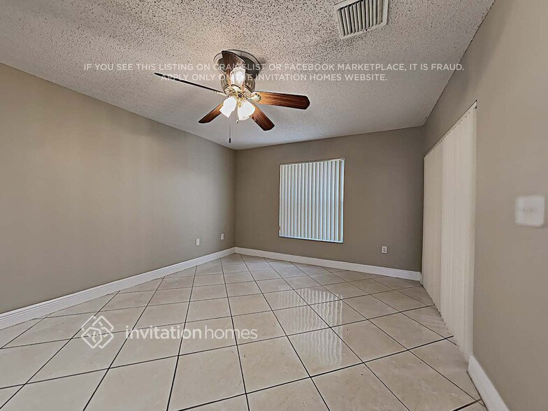 Building Photo - 14341 SW 160th Terrace
