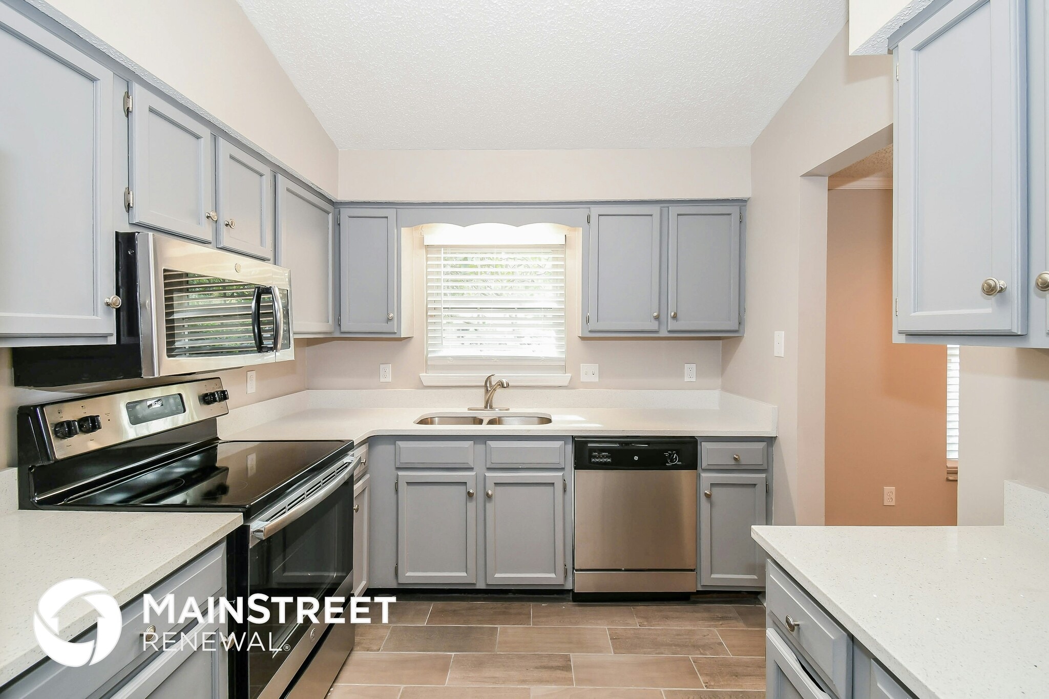 Building Photo - 10844 Reading Rd