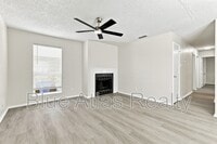 Building Photo - 8133 Foxfire Ln