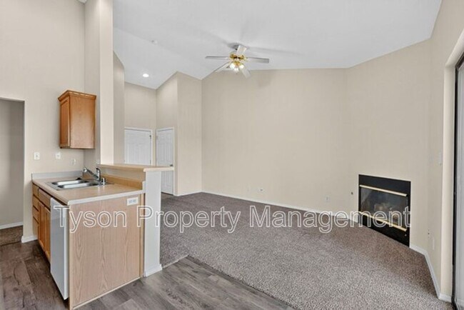 Building Photo - 4209 Ridgeway Ct