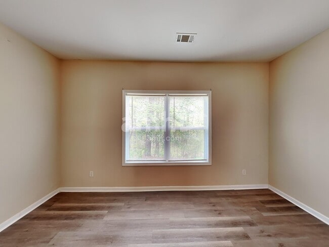 Building Photo - 31 Trayton Way