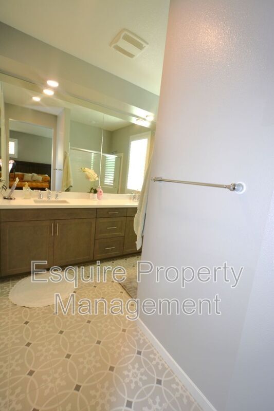 Building Photo - 643 Winchester Dr