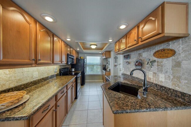 Building Photo - 105 Island Way