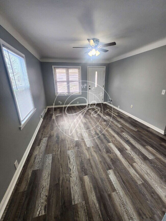 Building Photo - Spacious & Updated 3-Bedroom Home in East Toledo – Birmingham Neighborhood