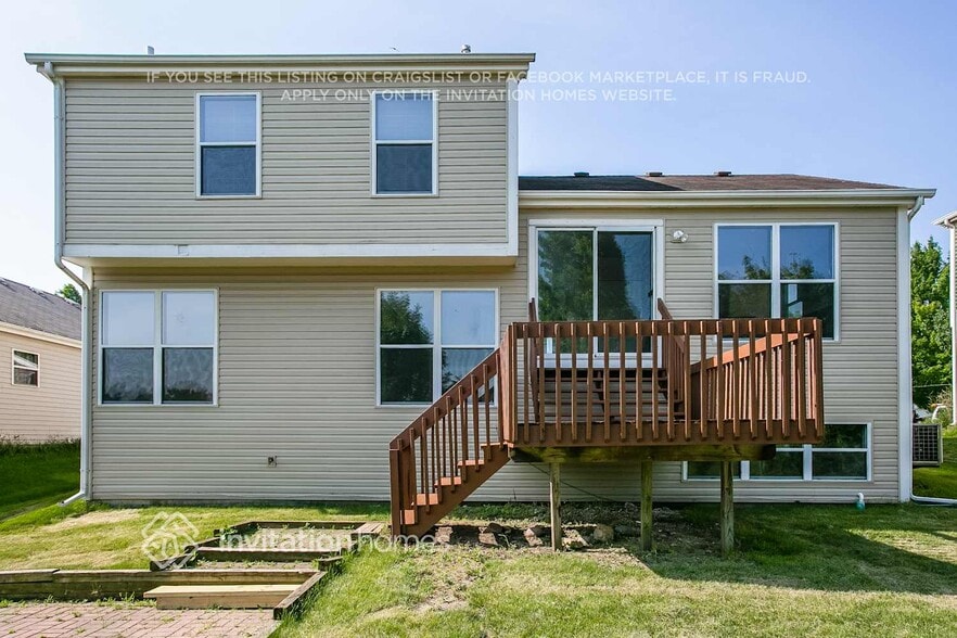 Building Photo - 484 Columbine Ln