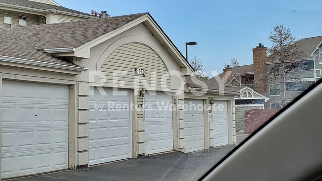 Building Photo - Available August 2026 - 2 bedroom + Office Penthouse condo new paint, carpet, Whirlpool appliance...