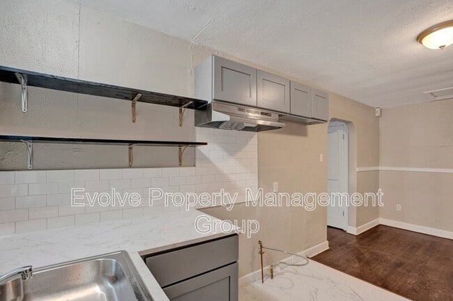 Building Photo - 4089 Tutwiler Ave