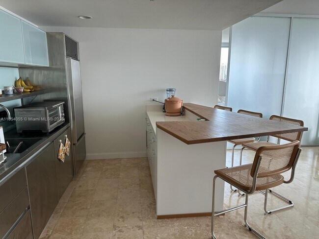 Building Photo - 1040 Biscayne Blvd