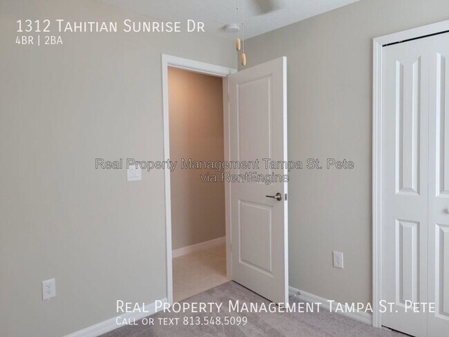 Building Photo - 1312 Tahitian Sunrise Dr