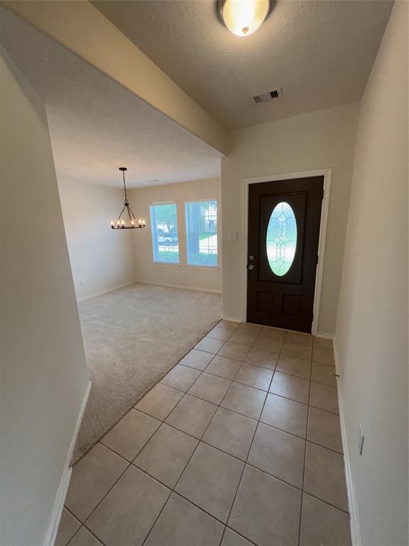 Building Photo - 2430 Floral Ridge Dr