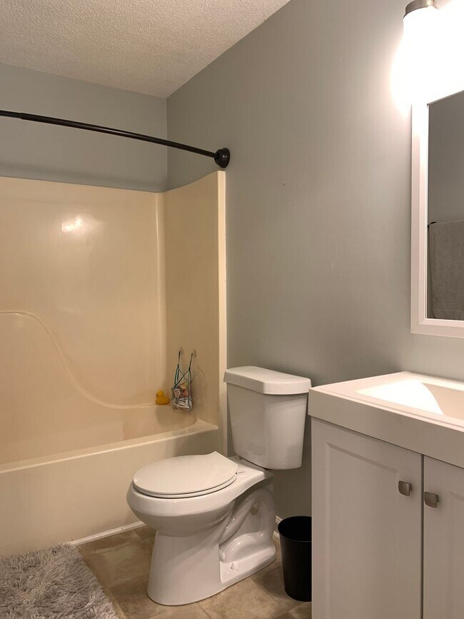 Building Photo - Fantastic Renovated Residence, Large Yard,...