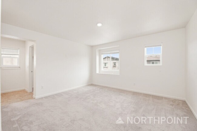 Building Photo - 3 BR/2.5BA | Newly Renovated Single Family Home | 1-Car Covered Parking | Nice backyard