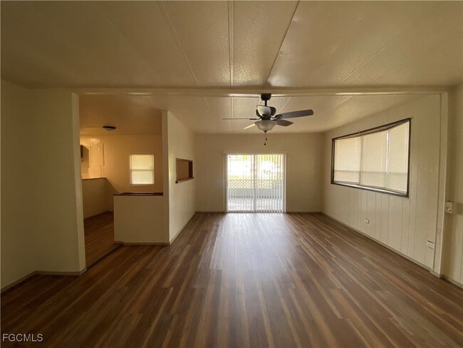 Building Photo - 2331 Gish Ln