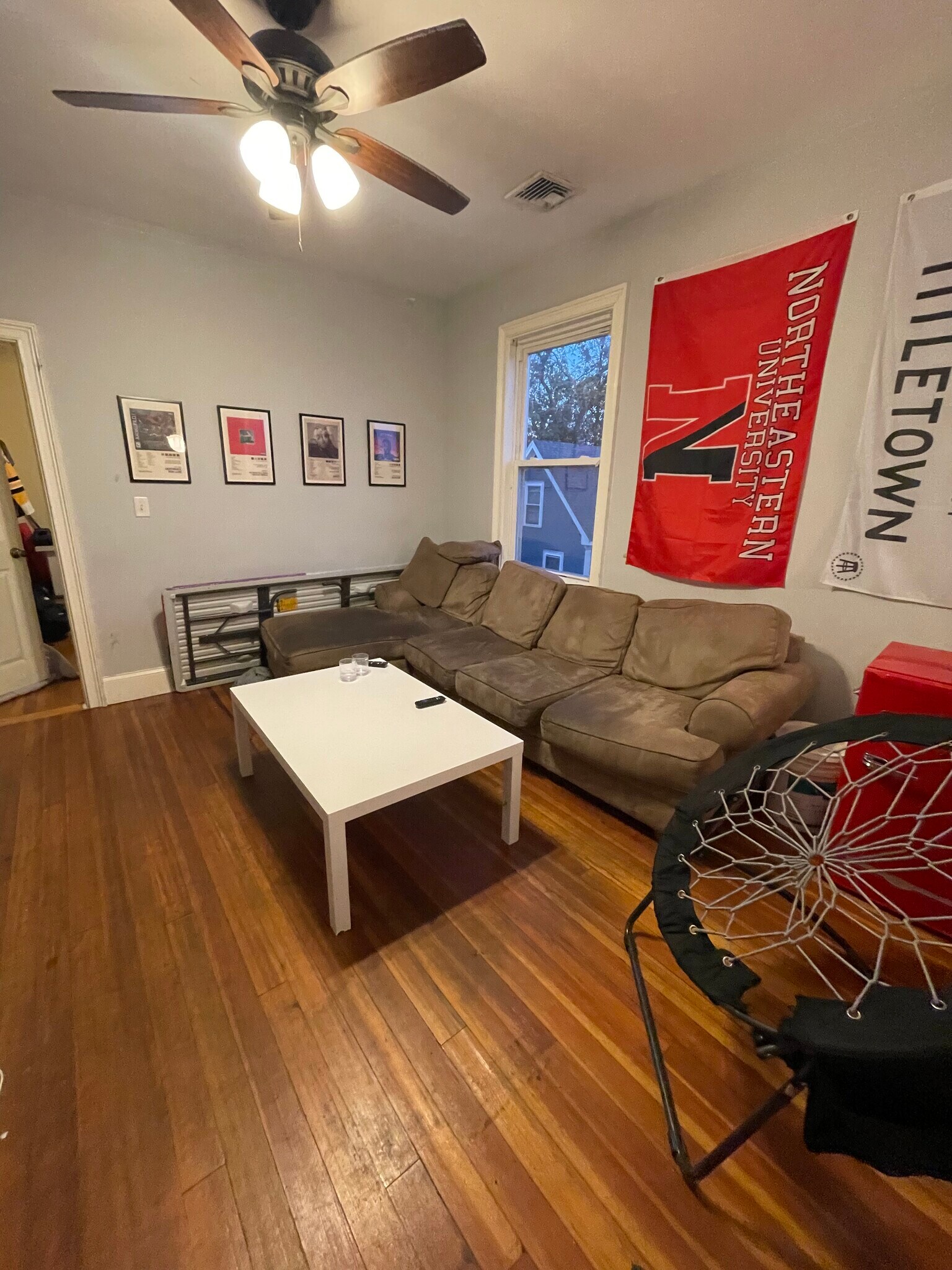 Building Photo - 731 Parker St