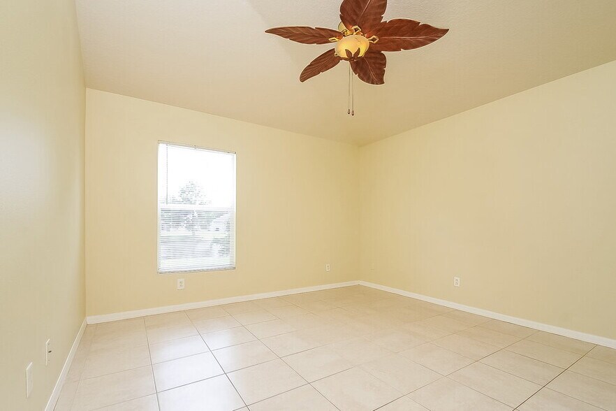 Building Photo - 7426 Oxford Garden Cir