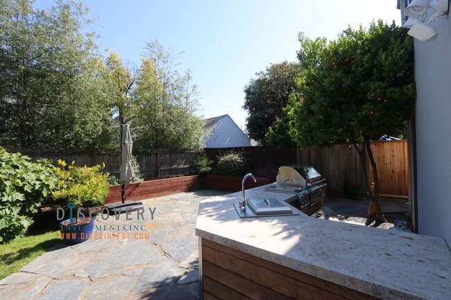 Building Photo - Estudillo Estates Updated Tudor with Outdoor Bar and Yard