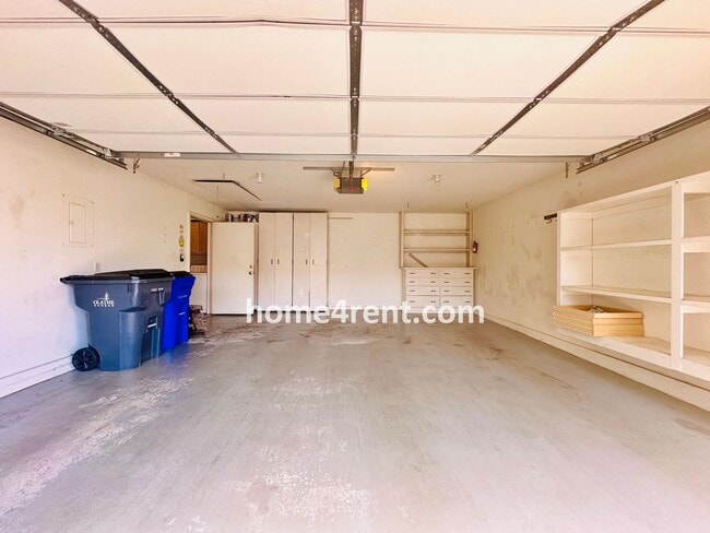 Building Photo - Maintenance FREE, Ranch Style Townhome w/ ...