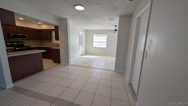 Building Photo - 1234 NE 2nd St