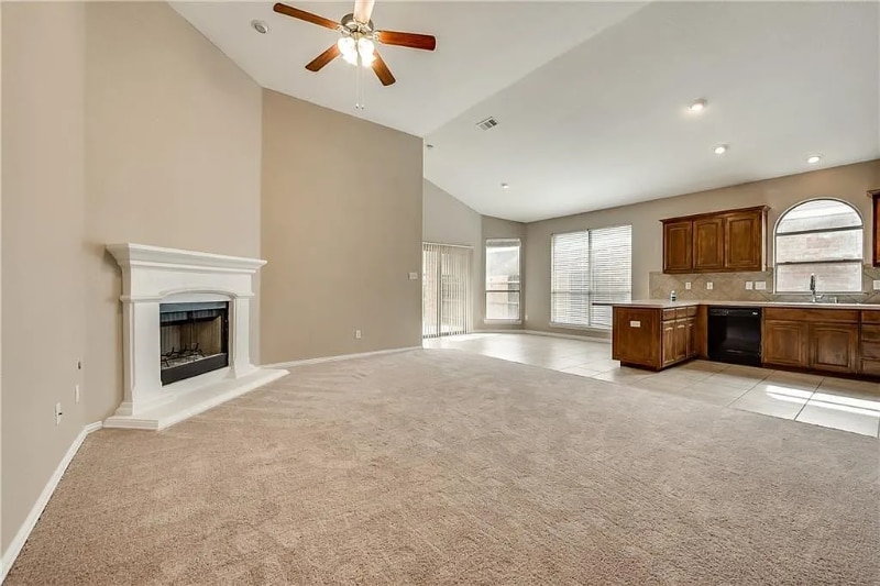 Building Photo - 2716 Twinflower Dr