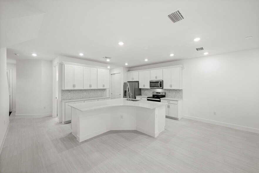 Building Photo - 4286 Sonoma Oaks Cir