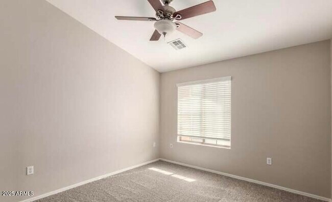 Building Photo - 2401 E Rio Salado Pkwy
