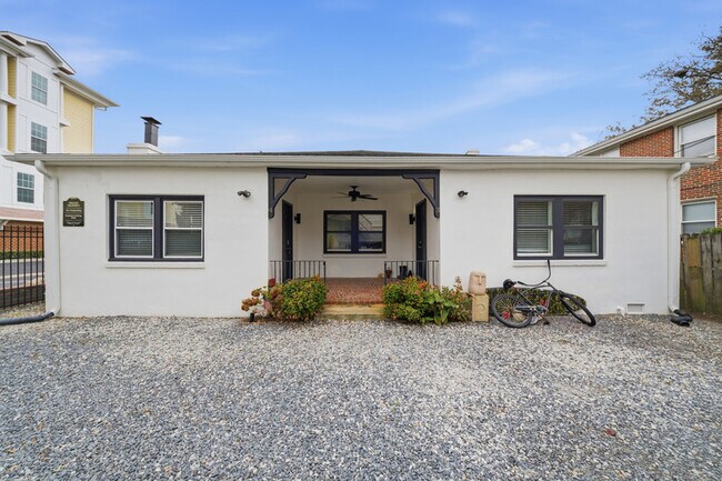 Primary Photo - 316 24th St