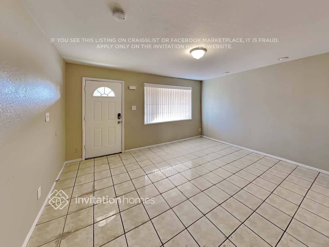 Building Photo - 5012 W McLellan Rd